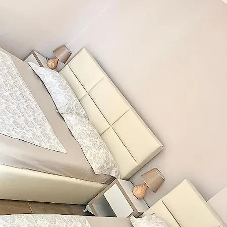 Classic 306 Apartment Golem (Tirana)