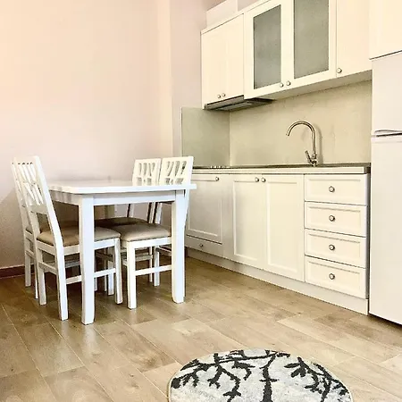 Classic 306 Apartment Golem (Tirana)